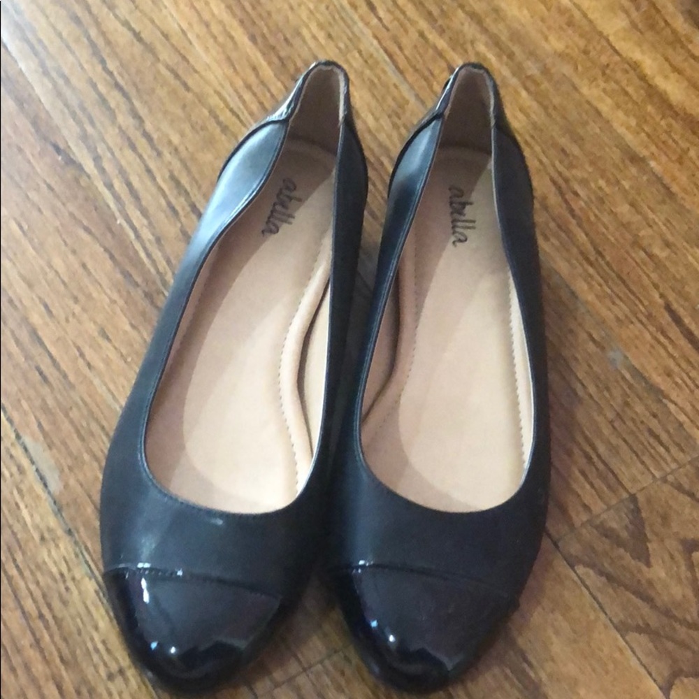 Black Flats